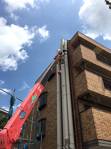 4階建ての高所での作業